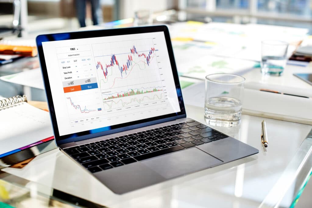 Similarities between Forex and Stock Trading